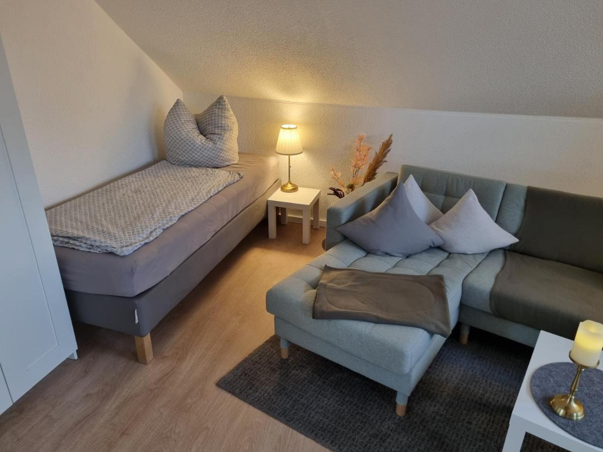 Ferienwohnungen Springer In Schoenefeld Ot Grossziethen Div Apartments Fuer Bis Zu 6 Personen Exterior photo